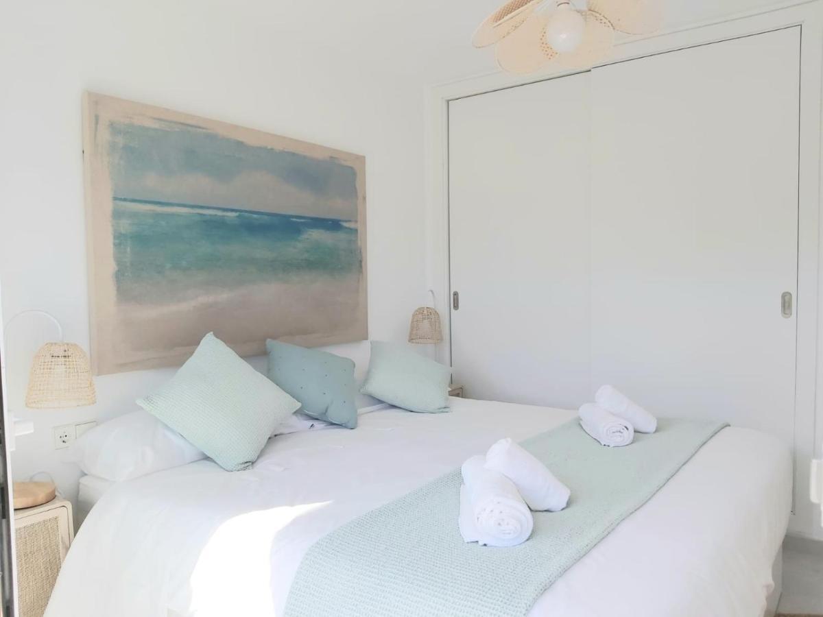 Brand New Caladoy At 150 Meters From Beach, Pool & Garden, Solarium Appartement